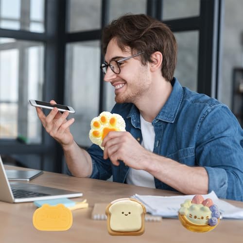 SSKHE 4 PCS Fufu Squishy Set, Kitten Egg Tarts + Caramel Fromage + Rice Ball Cat Paws + Toast, Taba Squishy, Squeeze Toy, Jouets de soulagement du Stress Mignons pour soulage – vue 5