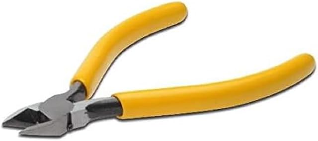 DIGITUS Precyzyjne szczypce boczne - otwór 9,45 mm - AWG 22-26 - twardość powierzchni cięcia 64 HRC/Rockwell - żółty