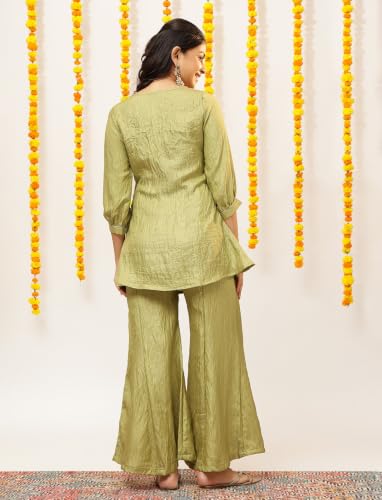 Image of Vbuyz Women Floral Embroidery Stylish A-Line Fandy Silk Kurta With Palazzo