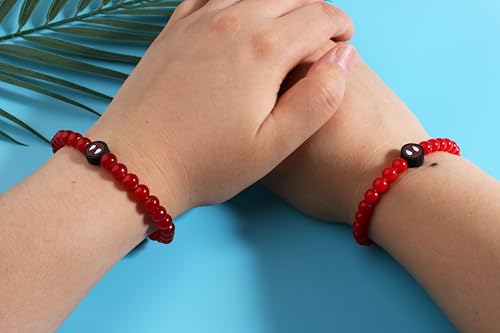 QqzsJewls You and Me Bracelets Set Superhero Matching Bracelets for Mom Dad Daughter Son Aunt Niece Nephew Birthday Christmas School Gifts4