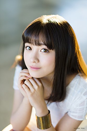 橋本環奈2018年オフィシャルカレンダー