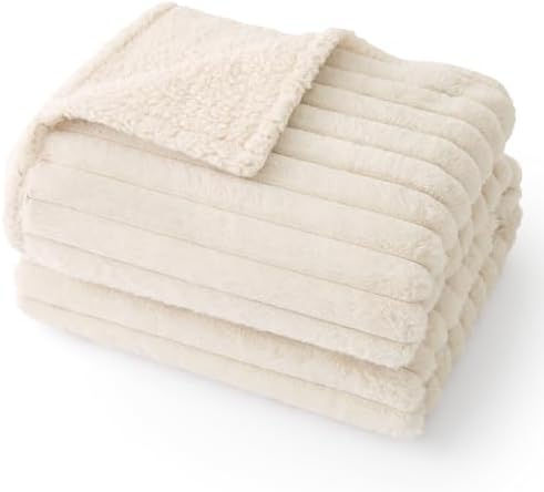 BEDSURE wasserdichte Hundedecke - 76x102 cm Hundedecke waschbar für mittelgroße Hunde, Haustier Decke flauschig und weich, Schutzdecke Hundesofa, Decke für Hunde, Creme