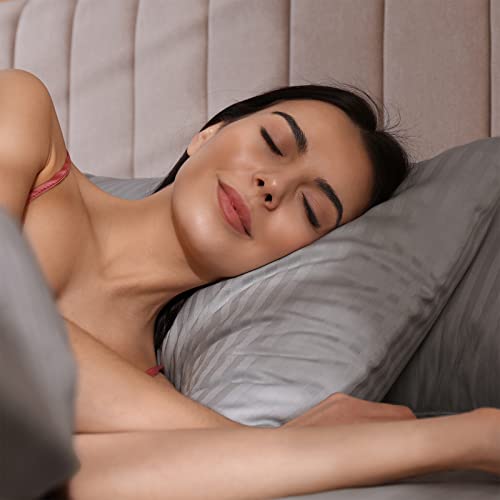 Pure Label Mako Satin Damast Streifen Bettwäsche hellgrau 135 x 200 cm mit Kissenbezug 80 x 80 cm aus 100% Baumwolle - Traumhaft weiches Mako Satin Bettwäsche Set in Uni - Image 4