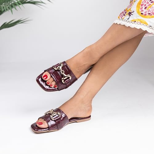 Womens-Flat-Slide-Sandals-Square-Open-Toe-Slides-With-Metal-Chain-Fashionable-Slides-With-Soft-Leather-Bow-Knot-Slippers-for-Summer-Comfort-Walking-With-Classic-Shoes