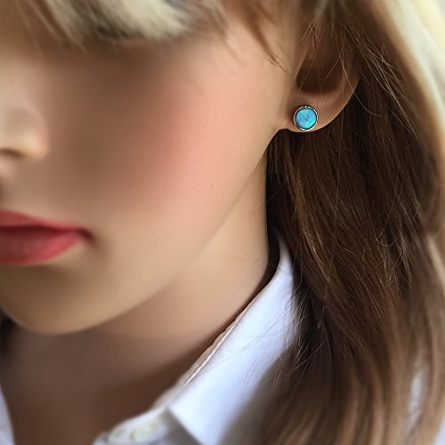 Orecchini a Bottone con Opale Blu Cangiante, 8 mm