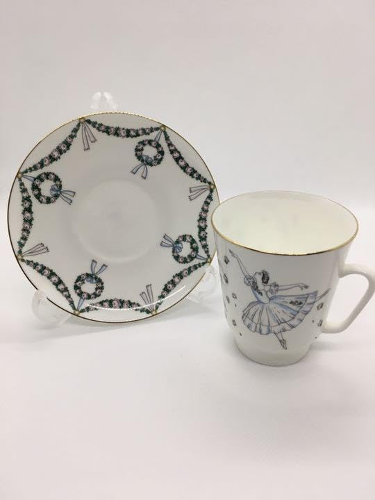 Amazon.co.jp: ロシア インペリアルポーセリン バレエ ジゼル カップ  