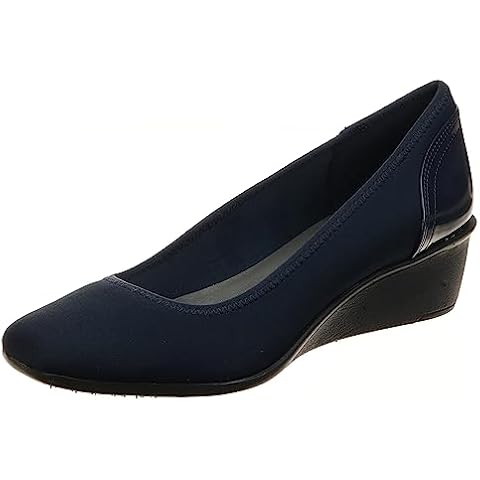 Anne Klein Wisher Fabric Wedge Pump Cover