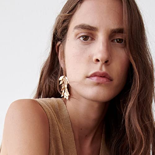 Golden Leaf Cluster Earrings for Women, Golden Leaf Chandelier Earrings, Gold Tree Leaf Statement Dangle Earrings Hypoallergenic, Cute Leaf Plant Drop Earrings, Flower Floral Leaf Bohemian Earrings2
