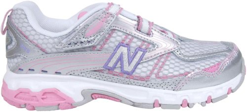 New Balance Little Kid/Big Kid KV686 KO Hybrid Running Shoe2