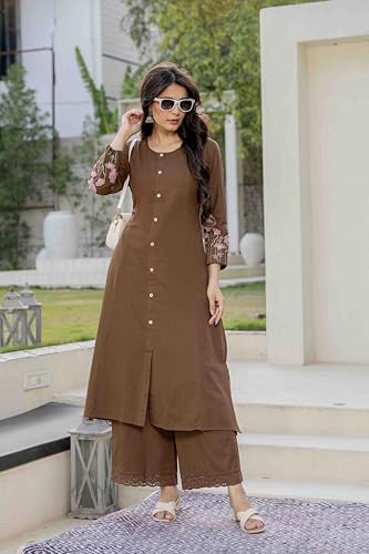 Image of Pistaa's Women Cotton Elegant Off-White Floral Embroidered Sleeves Kurta Palazzo Set