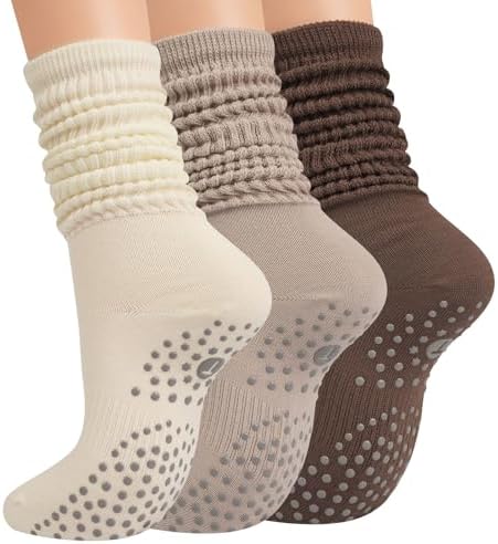 Grip Pilates Socks for Women, Yoga Slouch Socks with Grip for Barre Workout Hospital Long Scrunch Slipper Socks