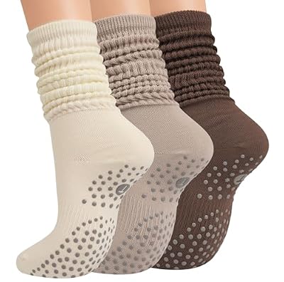 Horuru Grip Pilates Socks for Women, Yoga Slouch Socks with Grip for Barre Workout Hospital Long Scrunch Slipper Socks