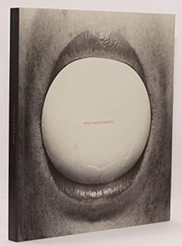 Paperback Anna Maria Maiolino : Entre Muitos [Portuguese_Brazilian] Book