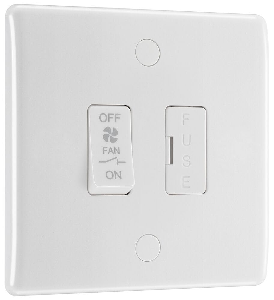 British General White Moulded Bg Electrical Triple Pole Fused Fan Isolator Switch, 10A, Rond Edges, 815F-01