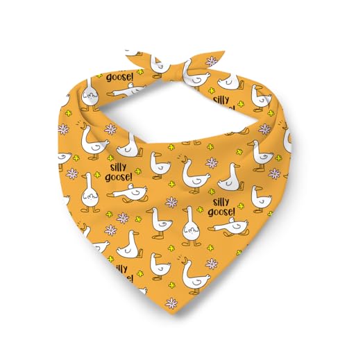 Goose Pattern Dog Bandana, Cute Farm Animal Cartoon Print Pet Kerchief, Adjustable Triangle Dogs Scarf, Silly Goose Pet Accessories Dog Scarf for Small Medium Dogs