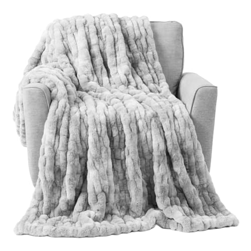Oversized Ruched Faux Fur Blanket - 60x80-Inch Jacquard Faux Fur Queen-Size Throw for Sofas and Beds - Luxurious Bedding by Lavish Home (Gray)