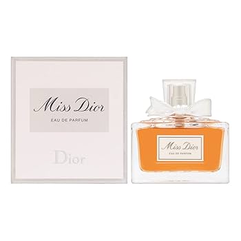 Miss Dior Le Parfum 香水 Miss Dior Parfum, Fruity, Floral and Woody Designer Perfume