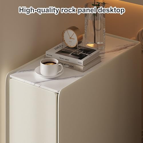Table de chevet étroite 30 cm pour optimiser un lit coincé
