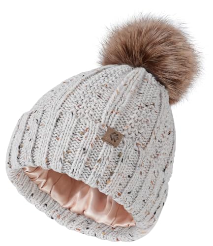 Creekstone Bommel Beanie-mütze Damen, Satin gefütterte Wintermütze, Warme Strickmütze Mit Kunstpelz Bommel Pom Pom Beanie (DE/NL/SE/PL, Alphanumerisch, Einheitsgröße, Oatmeal)