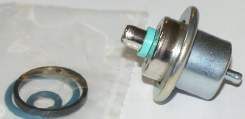 image for ACDelco GM Original Equipment 217-1582 Fuel Injection Pressure Regulat