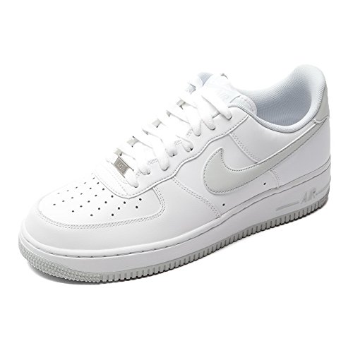 Nike メンズ Air Force 1 '07 カラー: ホワイト
