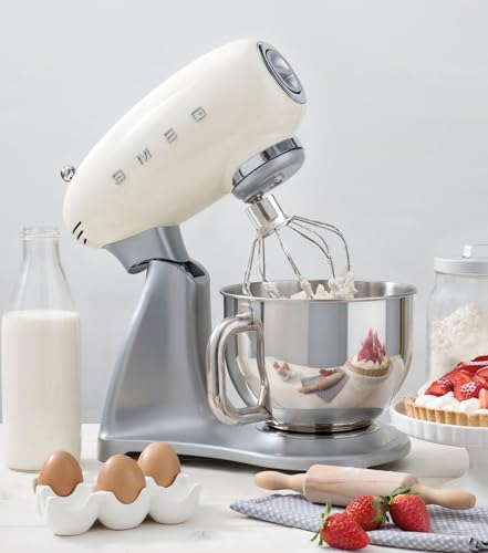 Smeg, SMF02CREU Küchenmaschine, 10 Geschwindigkeitsstufen, Planetenrührwerk, Sicherheitsabschaltung, 2 Rührbesen, Kugelgriff aus Edelstahl… – Ansicht 6