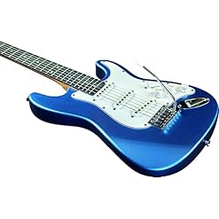 EKO – S-100 3/4 METALLIC BLUE, guitare électrique mesure réduite échelle 3/4, couleur métal bleu - Les Beatles, Paul McCartney, John Lennon, RIngo Starr, George Harrison EKO - S-100 3/4 METALLIC BLUE, guitare électrique mesure réduite échelle 3/4, couleur métal bleu – Image 4