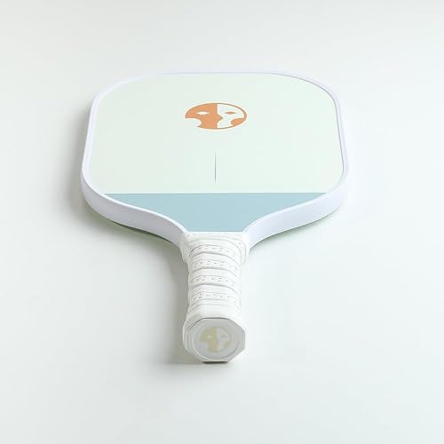 Miniatura 5 de The Helios - Paleta de pickleball  Misty  Superficie de fibra de carbono impresa con partículas con núcleo de panal reactivo de 0.512 in  8 onzas,