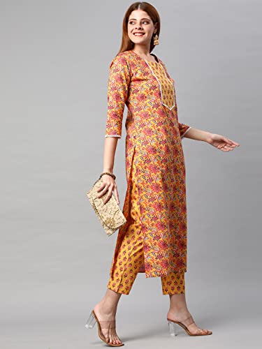 Image of GoSriKi Women's Cotton Blend Printed Straight Kurta With Pant