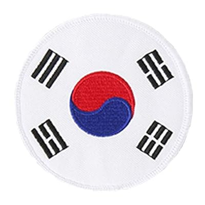 MOOTO Taekwondo Basic Type Circle Embroidery Patch – White & Black Taegeukgi | Kukkiwon Taekwondo Official Patch