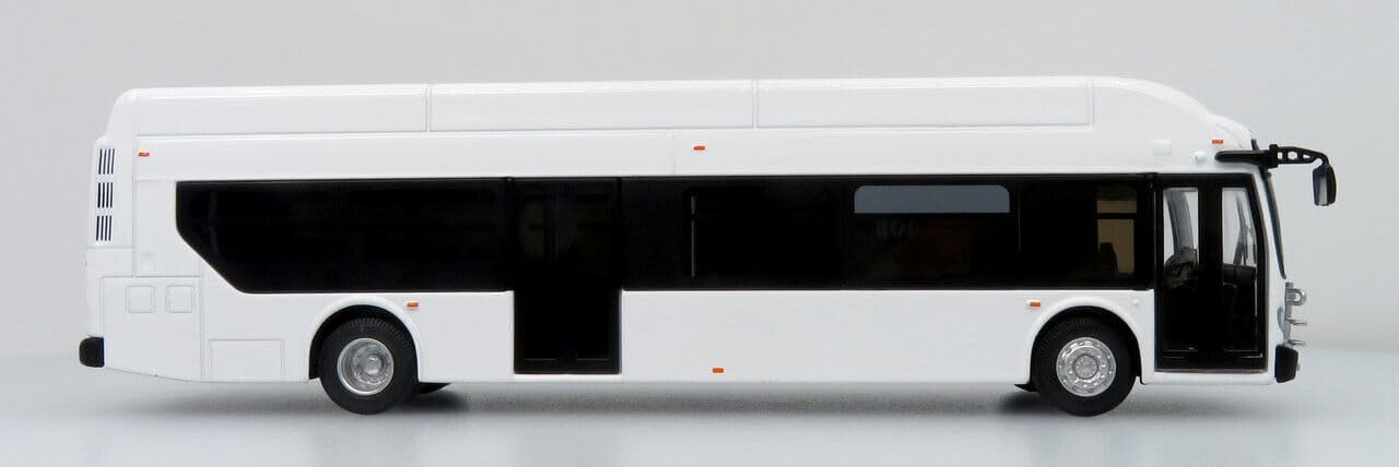 New Flyer Xcelsior Transit Bus Blank/White Livery and Ready for Your own Livery and Destination Sign 1:64 Scale New in the Box