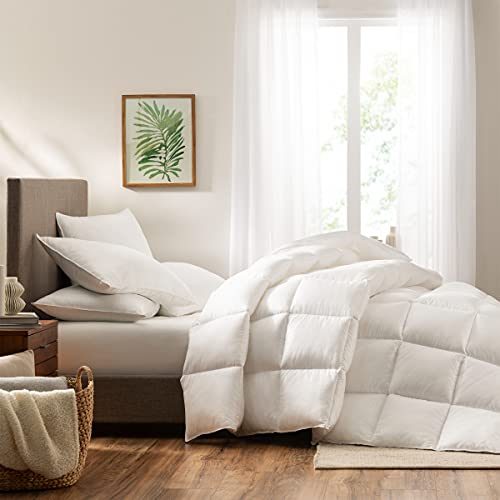 Image of Serta Down Illusion Extra Warmth Hypoallergenic Down Alternative Comforter with Corner Loops, Twin /Twin XL, White