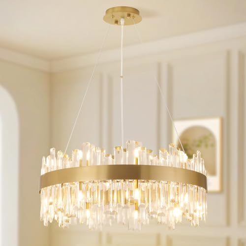Lustre rond doré pour corriger un manque de clarté de salon