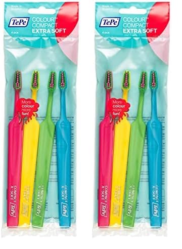 TePe Colour Compact x-Soft – Set de 4 cepillos de dientes para niños y adultos – Cepillo de dientes manual de textura extra suave – Kit de limpieza dental en colores variados (Paquete de 2)