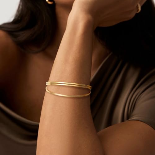 Gold Bangles for Women 18K Gold Plated Stainless Steel Glossy Stackable Thin Round Bracelets Solid Plain Polished Bangles Bracelets Set of 3 Jewelry for Women3