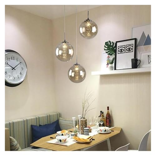 Lustre moderne en spirale 3 têtes pour illuminer une cage d'escalier sombre