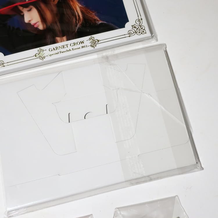 Amazon.co.jp: GARNET CROW グッズセット 2012 ポストカード 2010 ロト