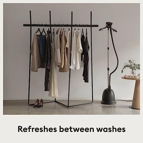 Steamery Vertikaler Dampfglätter Cumulus, 900W/1750W, Dampfleistung 38g/min, 60 Minuten kontinuierliches Dampfen, faltenfreie Ergebnisse Aufheizen in 45 Sekunden, Skandinavisches Design, Schwarz