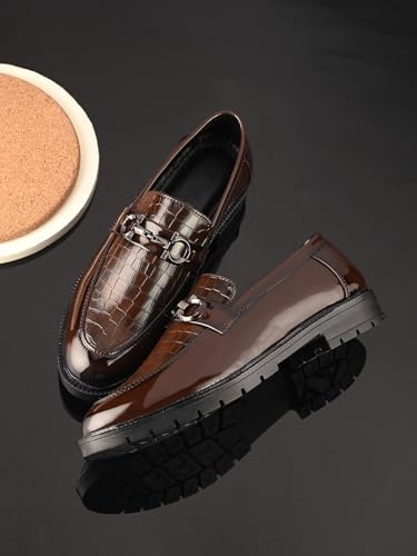 Image of MACTREE Croco Print Leather Slipon Loafers for Men | Chunky Sole Loafers