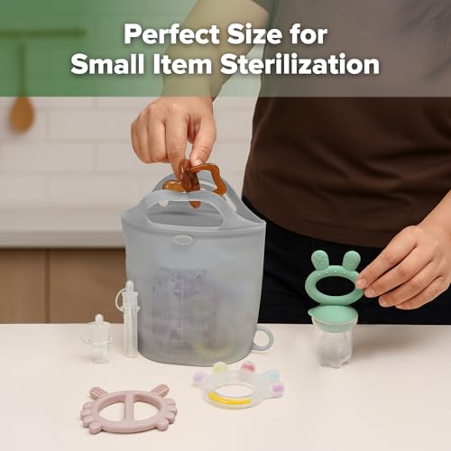 Image of Haakaa Silicone Travel Microwave Steamer & Steriliser Bag, 30oz /900ml Reusable Silicone Steaming Bags for Baby Small Items, Pacifiers, Teethers or Baby Cups, Great for Home and On-The-Go, Grey /1PC