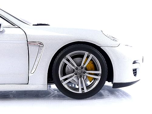 NOREV - POR Panamera Turbo - 2009-1/18, Silver