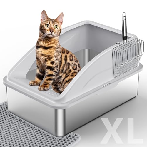 ステンレス製トイレボックス 特大 大型猫用トイレ、XL 金属製猫用トイレ、ふた付き、尿漏れ防止、べたつかない、猫マットとトイレスクープ付きの商品画像（Amazon）