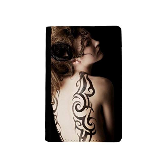 Étui portefeuille de voyage fille motif tatouage brunette multicolore 9,4x14,7 cm
