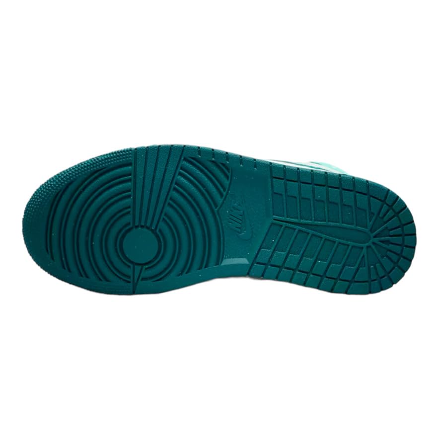 Image of Nike Women's Air Jordan 1 Mid SE Sneaker