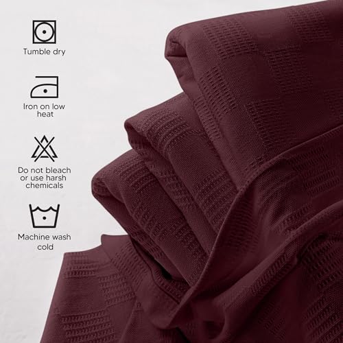 Image of Utopia Bedding 100% Cotton Thermal Blanket Burgundy Twin Size Soft, Lightweight, Breathable, Cozy Spring and Summer Blanket for Couch and Sofa, Home Room Decor Gifts for Women and Men (90x72 Inches)