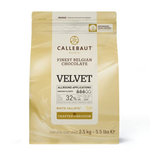 CALLEBAUT Velvet - Kuvertüre Callets, Weiße Schokolade, Geschmack von frischer Milch, 32% Kakao, 1 x 2500 G