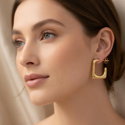 Image of Aura Jewels Minimalist Square Gold Hoop Earrings | 18K Gold Plated Stainless Steel, Anti-Tarnish, Hypoallergenic, Everyday Lightweight Jewelry for Women