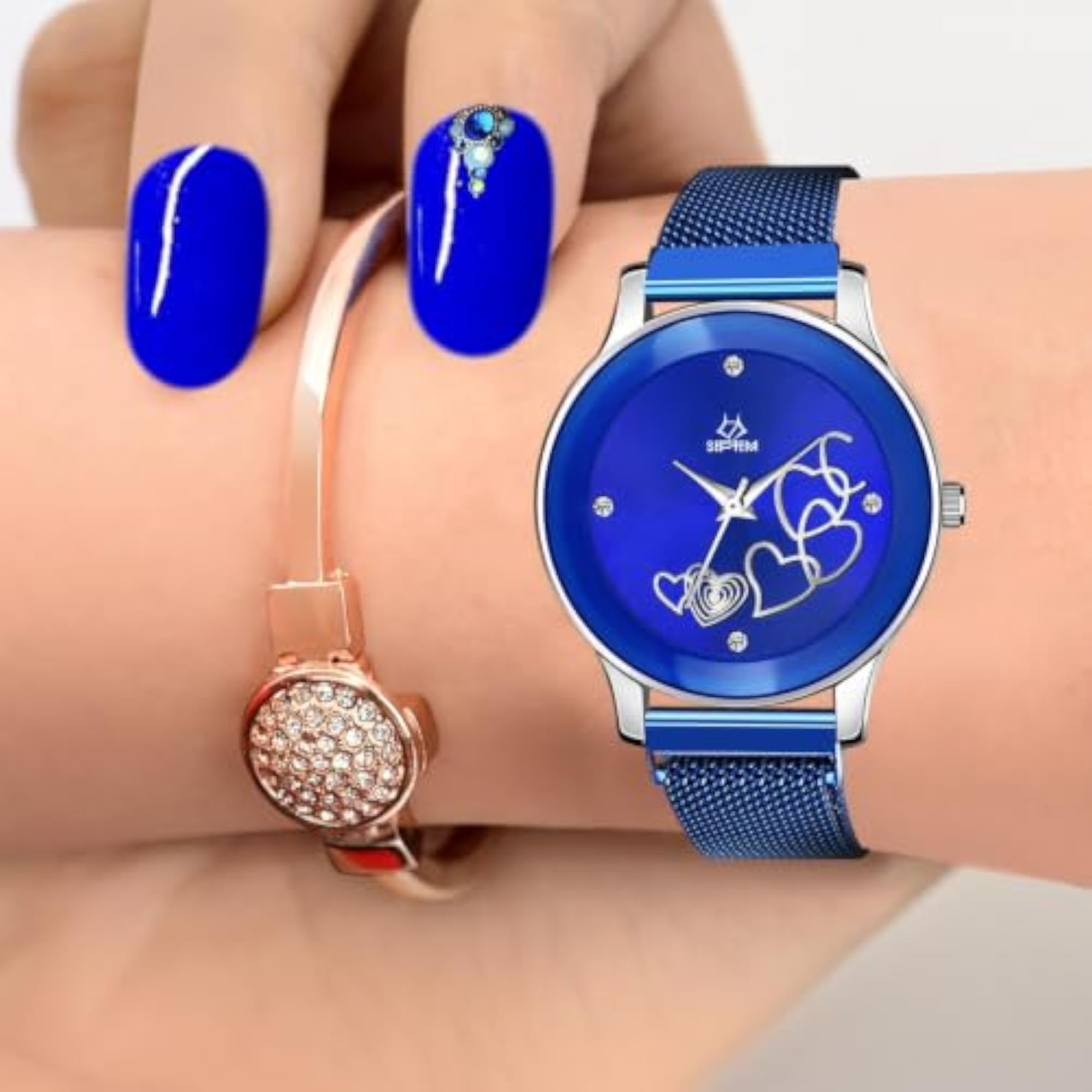 Women's Adjustable Leather Belt Stylish Dial Watch