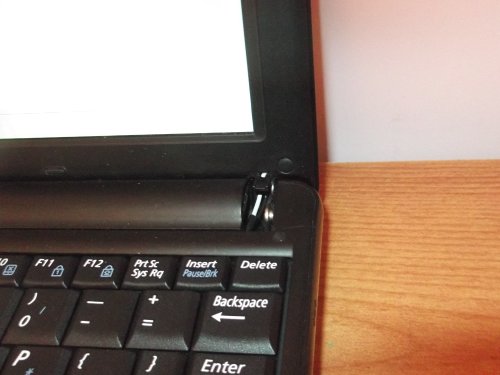 Samsung N130 10.1" Netbook, 1.6GHz, 1GB RAM, 160GB HDD, Windows 10 Professional.