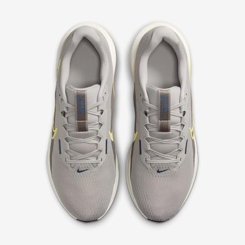 Image of Nike Mens Nike Downshifter 13 Running Shoe